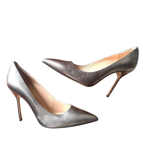 MANOLO‎ BLAHNIK Silver Chrome Classic Heel Sz 40 - Picture 1 of 8